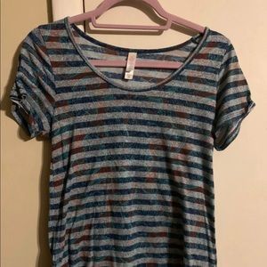 Lularoe top